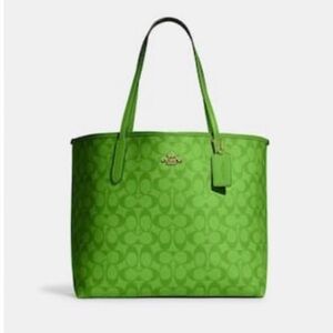 Coach Signature Lime Green Tote